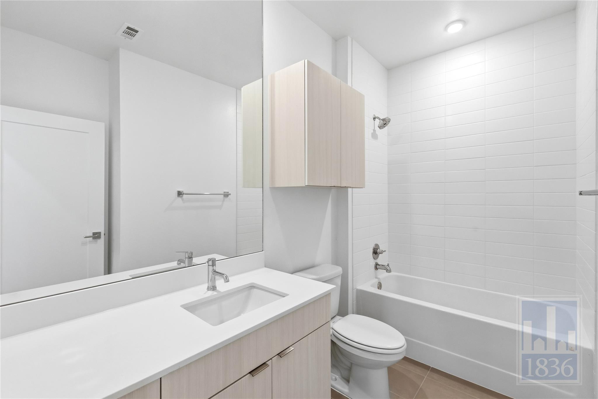 4802 S Congress Ave #514 Property Photo 16