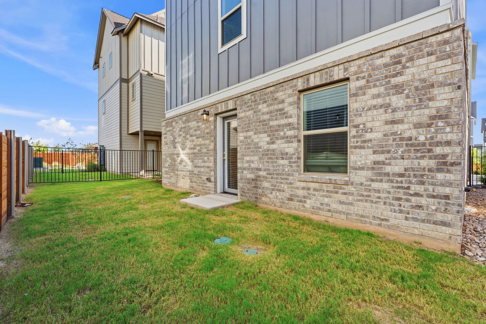 6312 Stockman Dr #4 Property Photo 18
