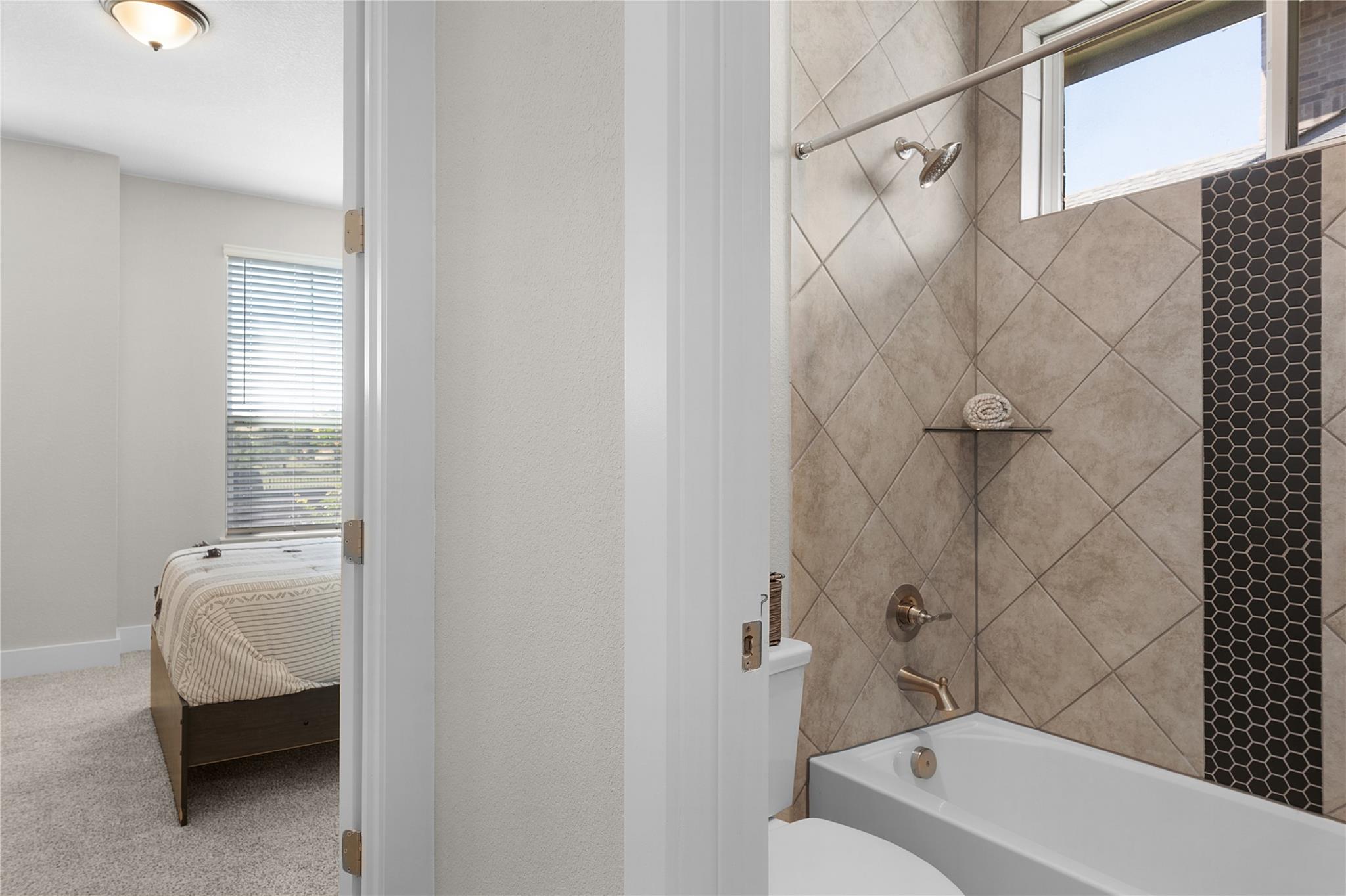 1028 Rollingwood Trl Property Photo 6