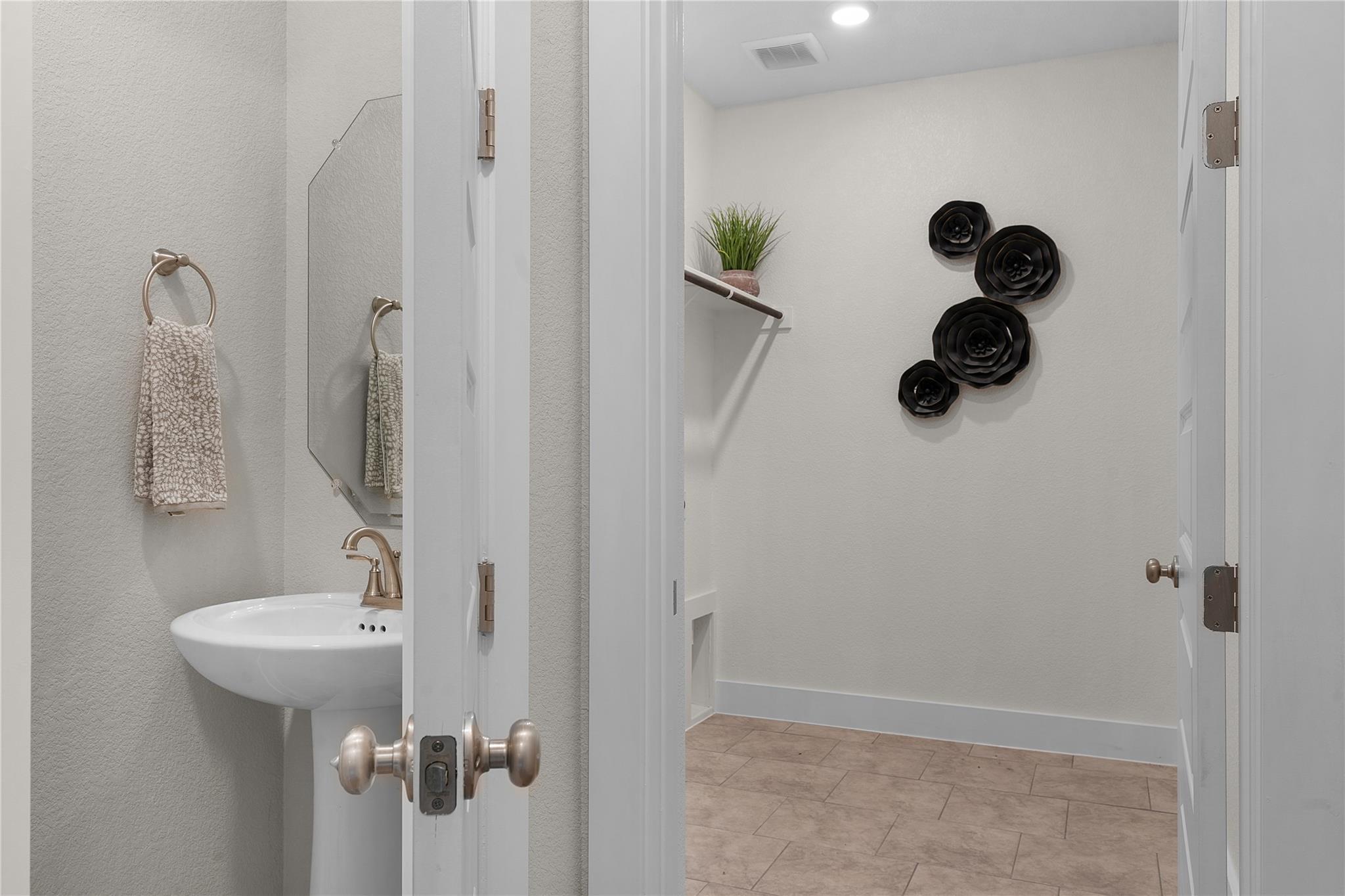 1028 Rollingwood Trl Property Photo 9
