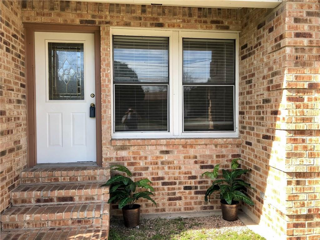 307 S Mustang Ave Property Photo 9