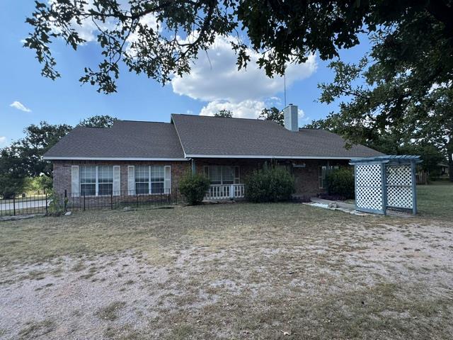 690 Ancient Oaks Dr Property Photo 1