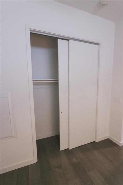800 Embassy Dr #405 Property Photo 15