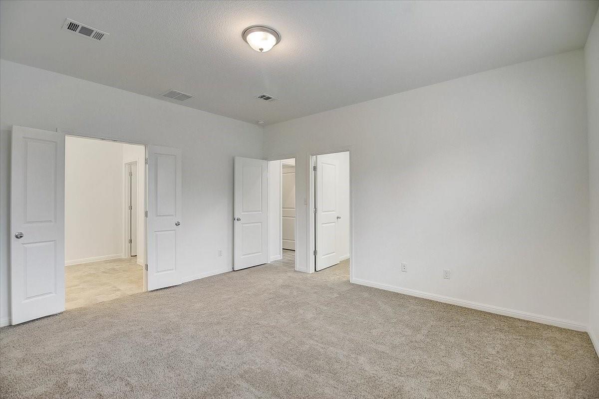 117 Lacey Oak Loop Property Photo 19