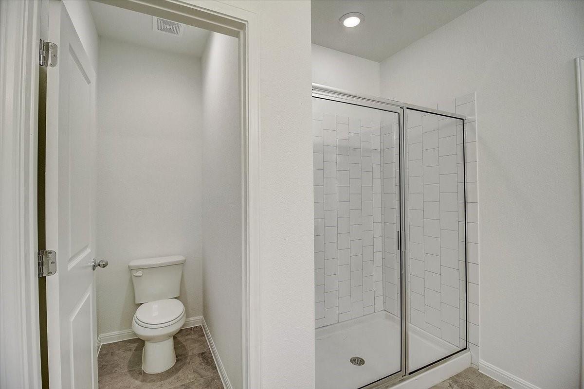 117 Lacey Oak Loop Property Photo 24
