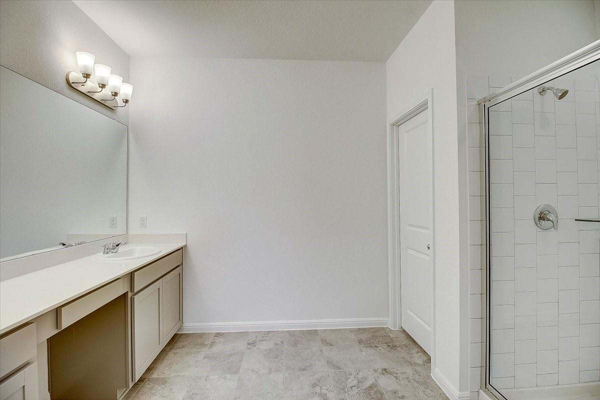 117 Lacey Oak Loop Property Photo 26