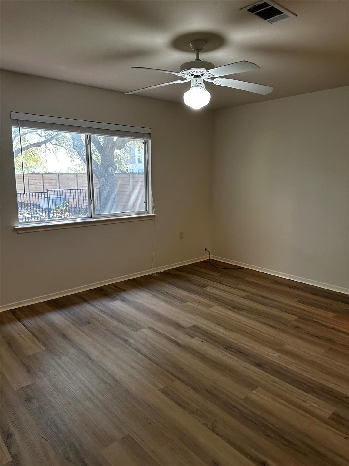 101 Red Poppy Trl Property Photo 6