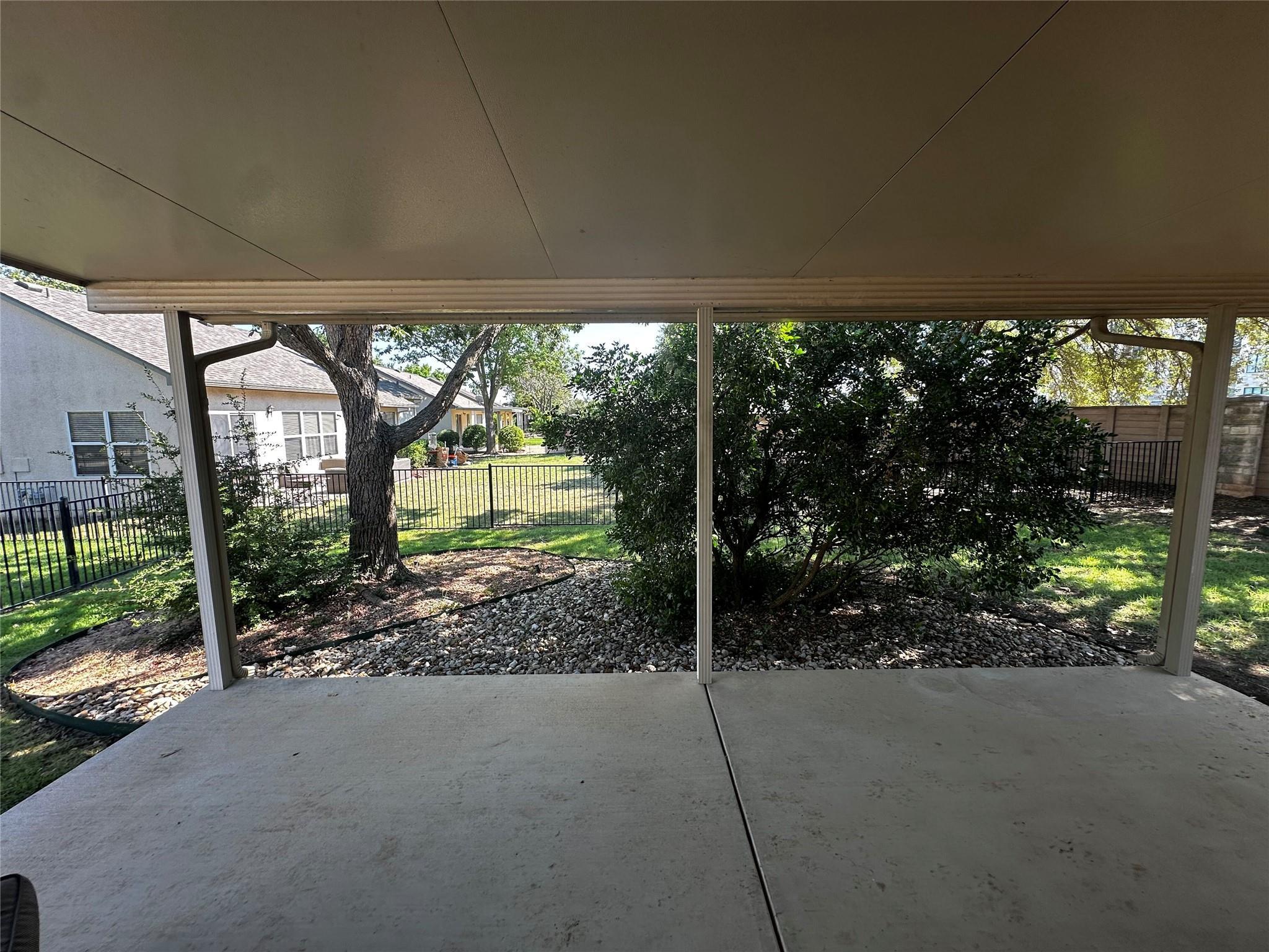 101 Red Poppy Trl Property Photo 9
