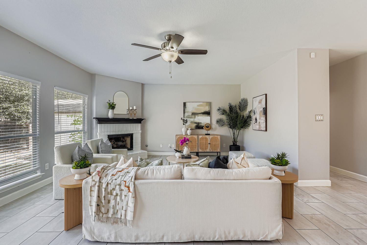 1420 Quicksilver Cir Property Photo 7