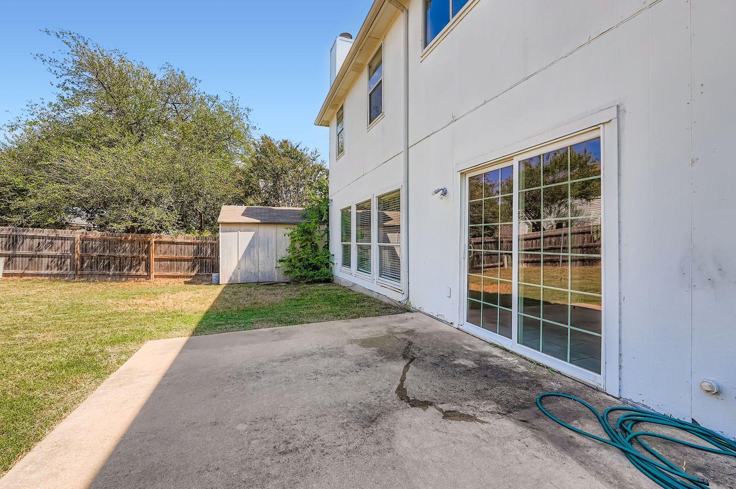 1420 Quicksilver Cir Property Photo 27