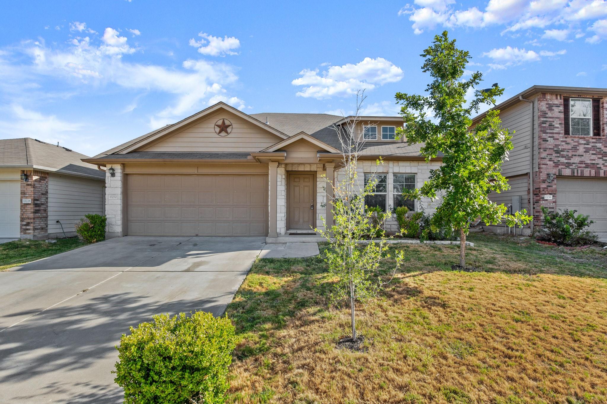 13232 Forest Sage St Property Photo 1