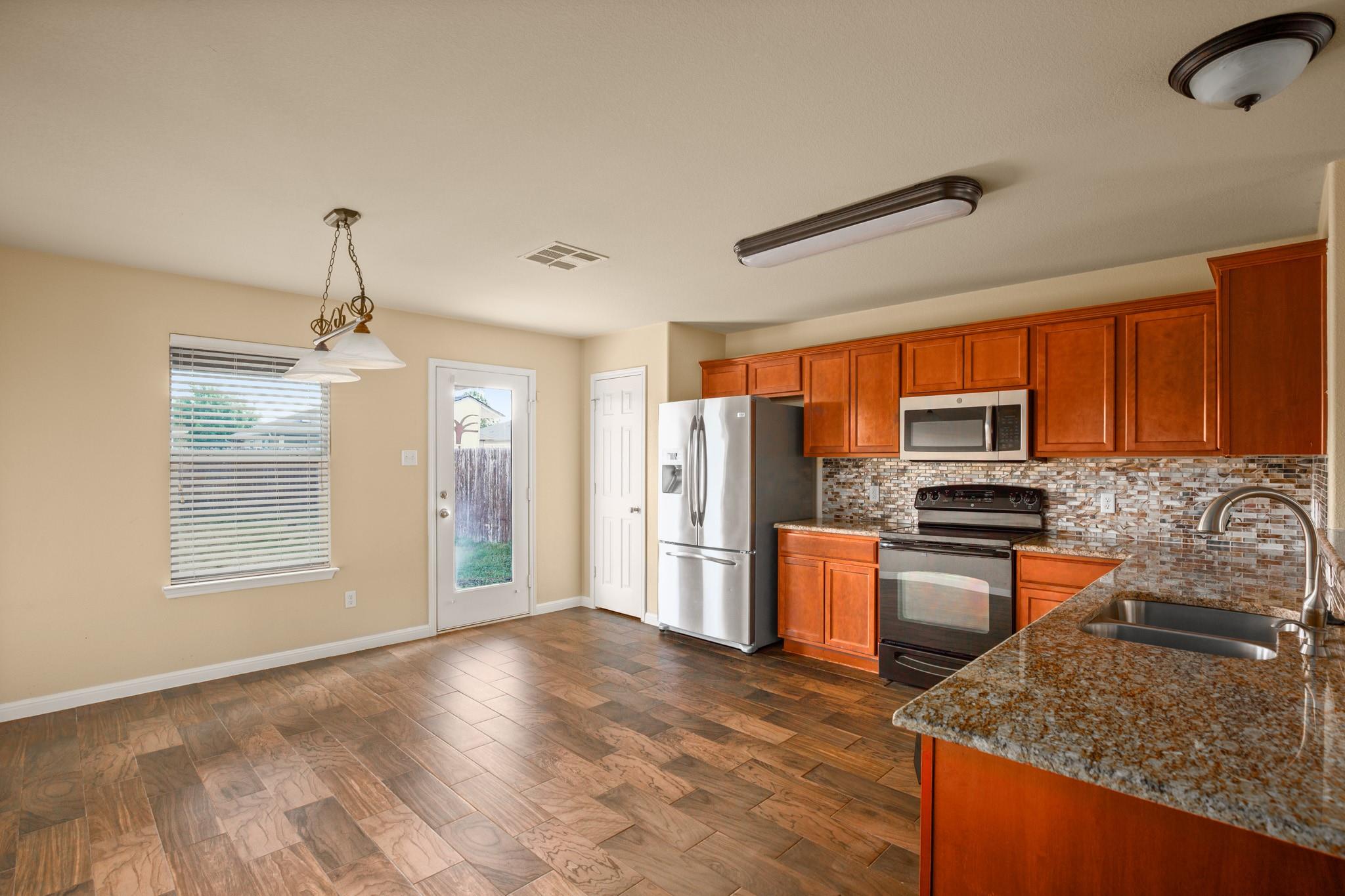 13232 Forest Sage St Property Photo 9