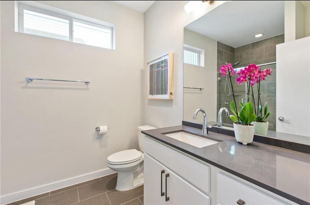 705 N Bluff Dr 1 Property Photo 12
