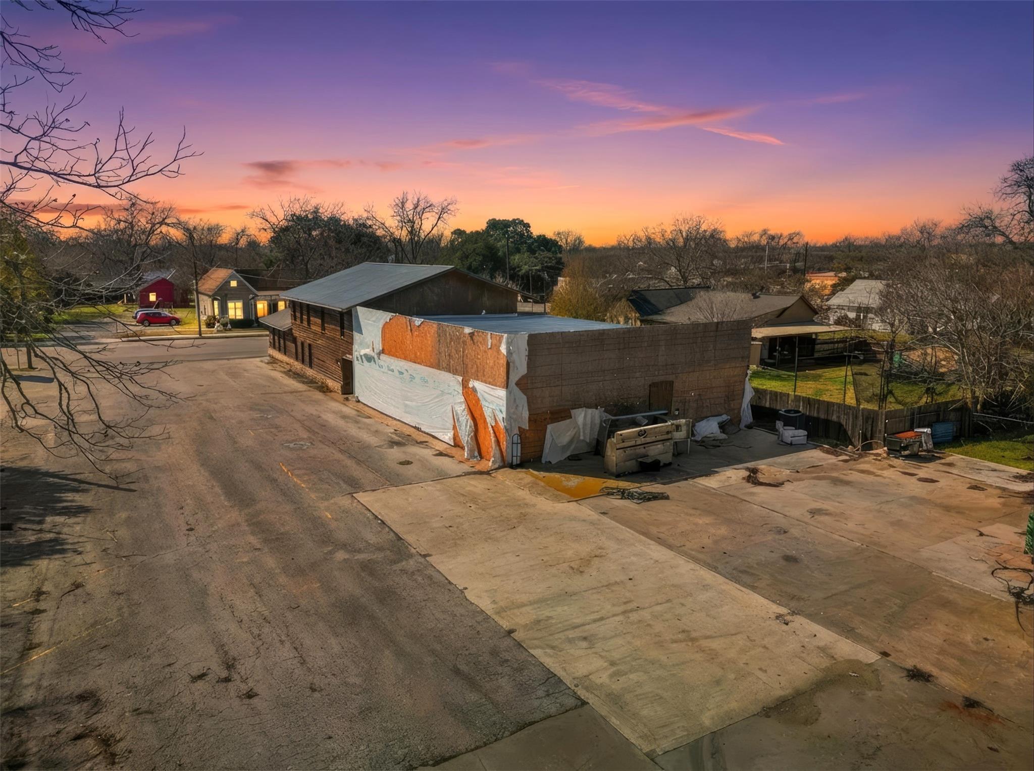 317 N Avenue E None Property Photo 17