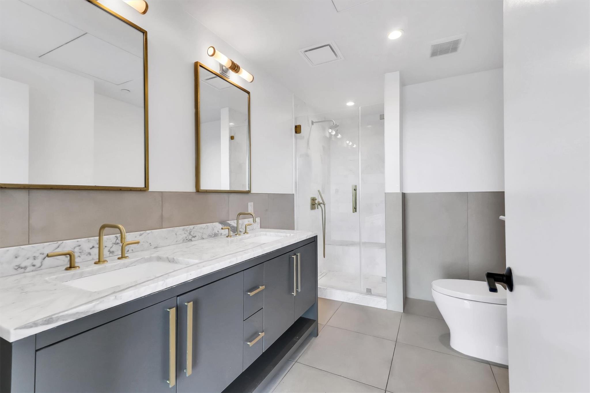 70 Rainey St #1607 Property Photo 20