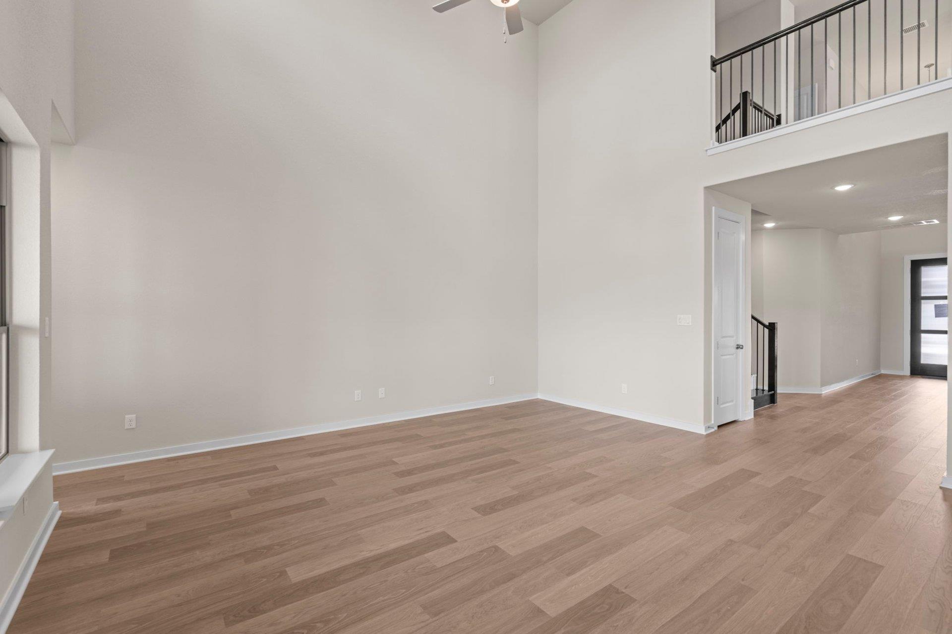 228 Pacific Grove Cir Property Photo 18