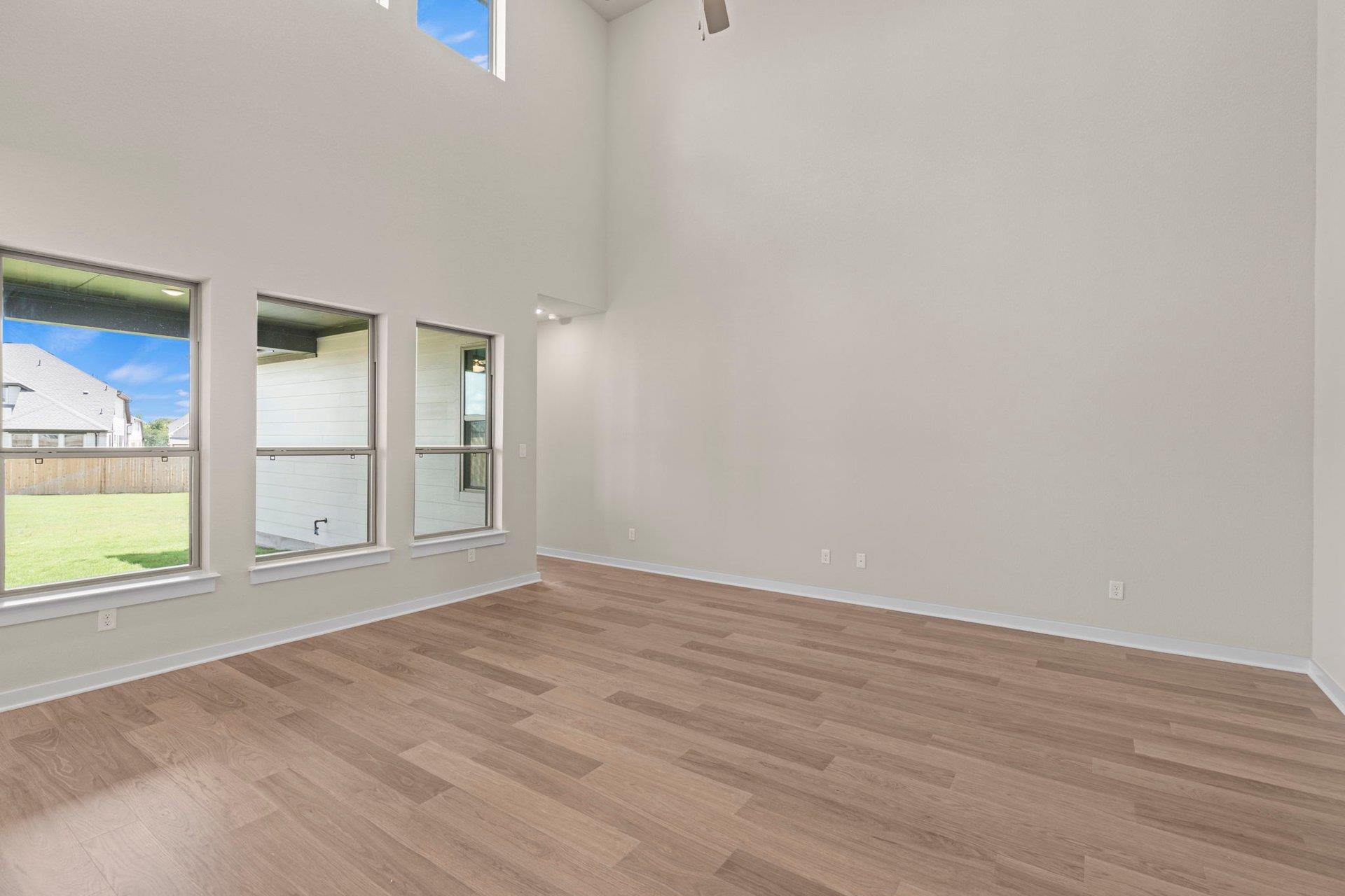228 Pacific Grove Cir Property Photo 19