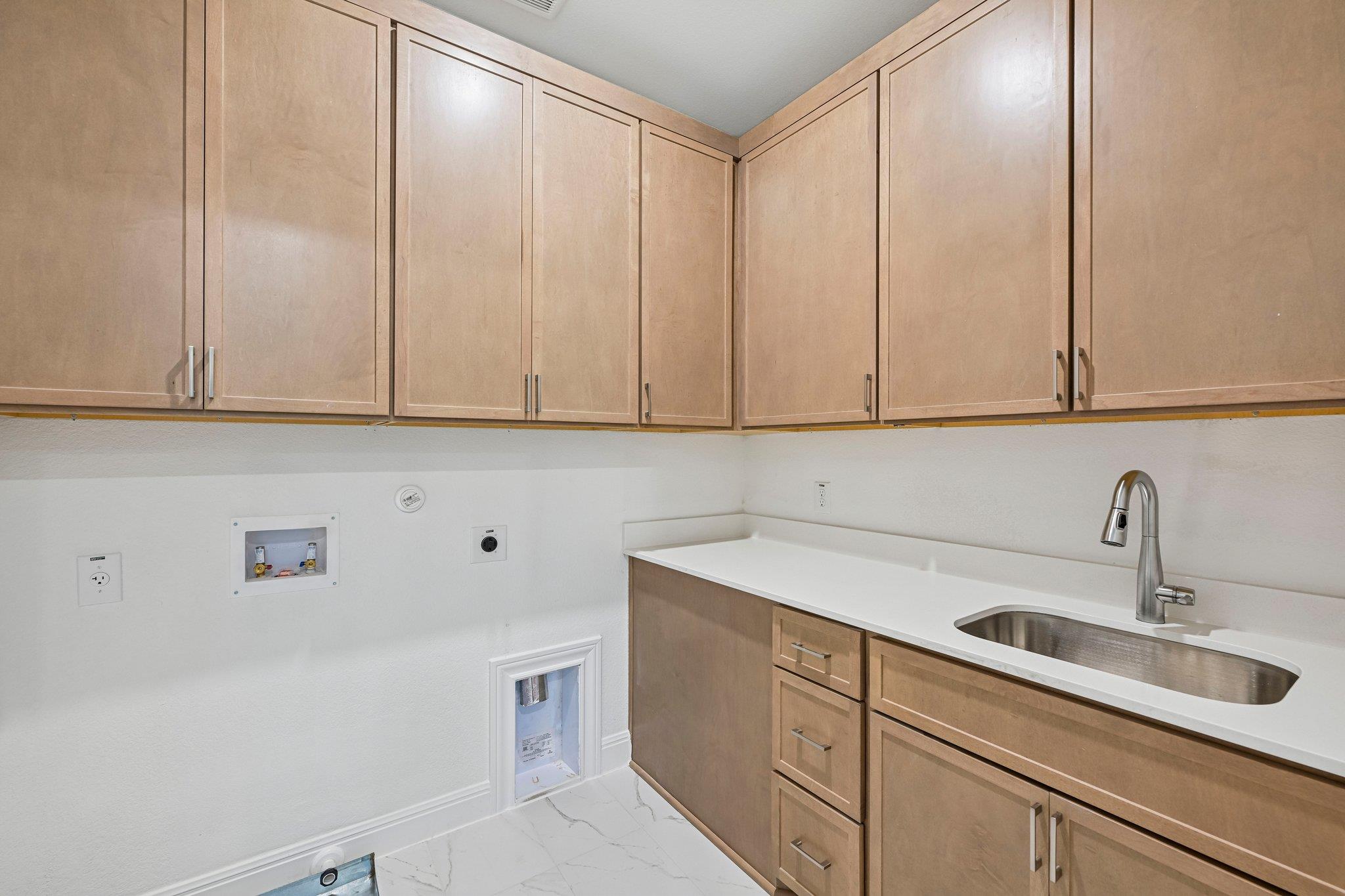 2006 Kit Cir Property Photo 27