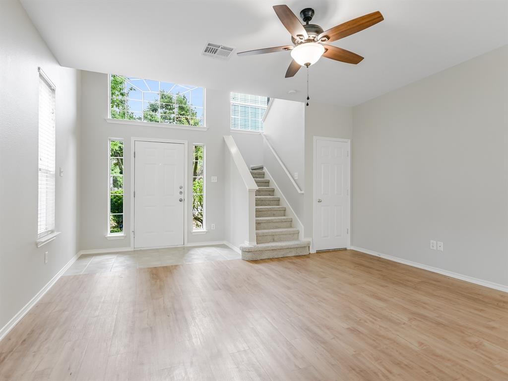 14108 Ballycastle Trl Property Photo 4