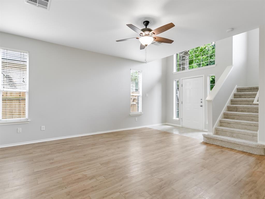 14108 Ballycastle Trl Property Photo 5