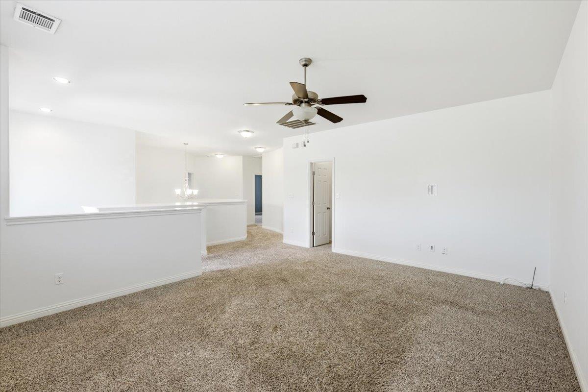 1101 Feather Reed Dr Property Photo 24