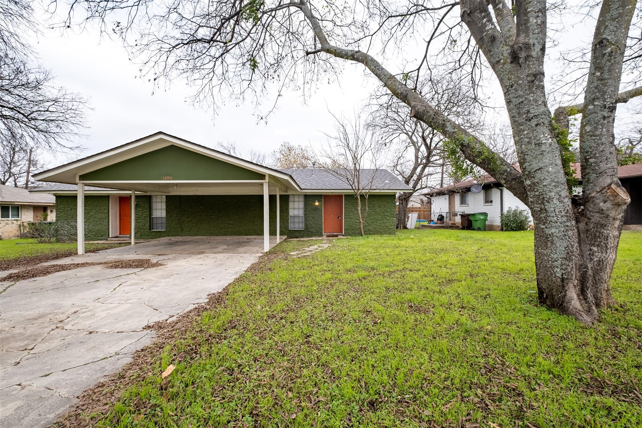 1809 Magnolia Dr A Property Photo