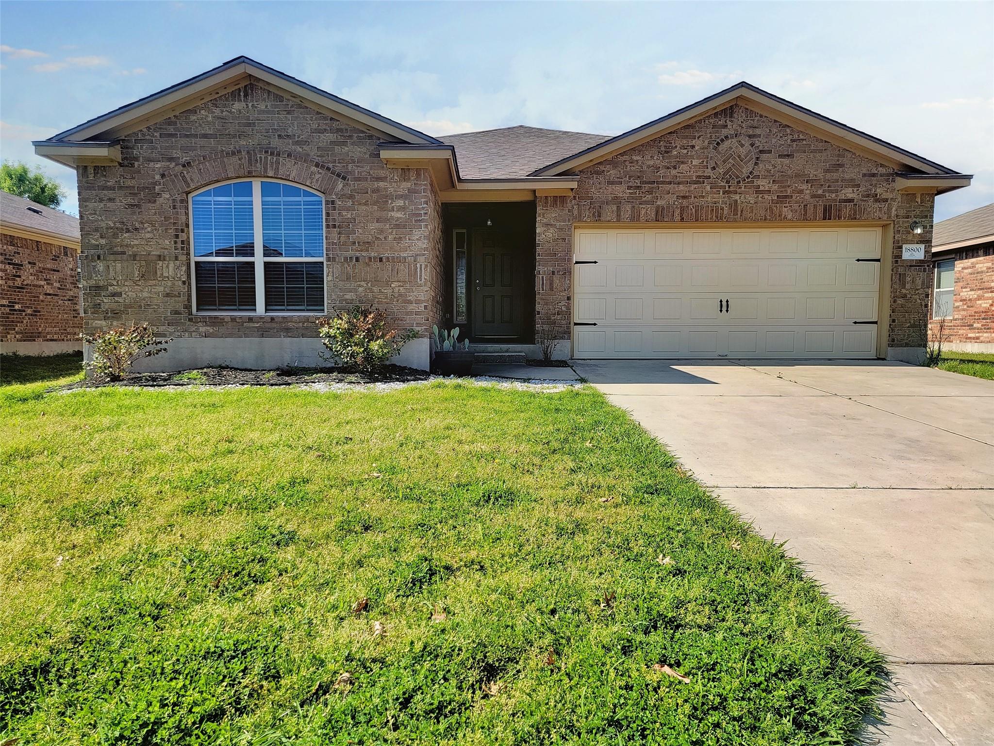 18800 Leigh Ln Property Photo