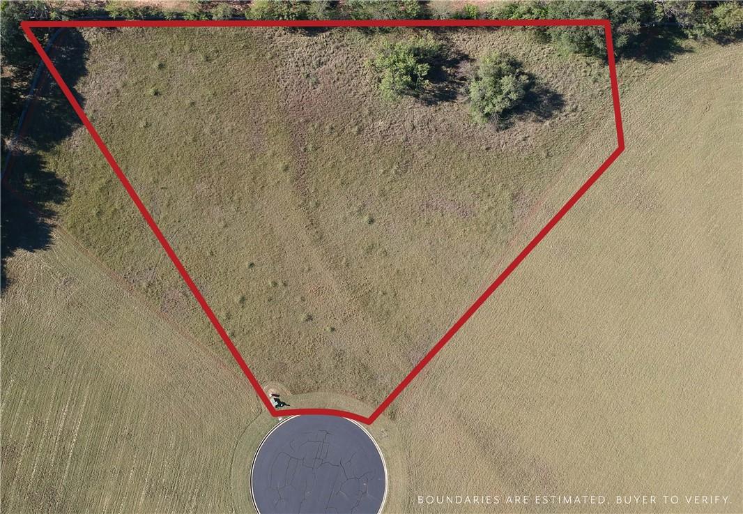 1900 Cisco Dr Property Photo 2
