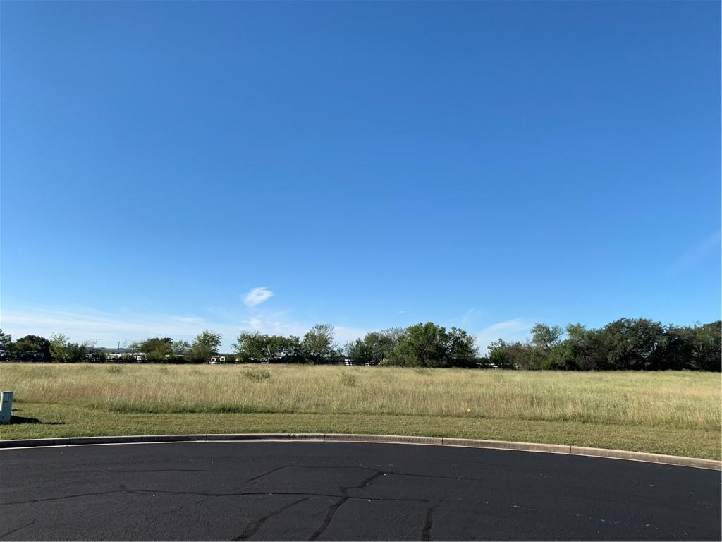 1900 Cisco Dr Property Photo 7