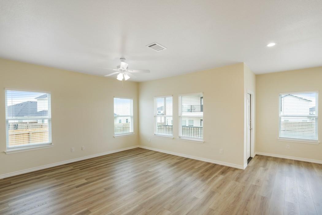 515 War Admiral Dr #a & B Property Photo 6