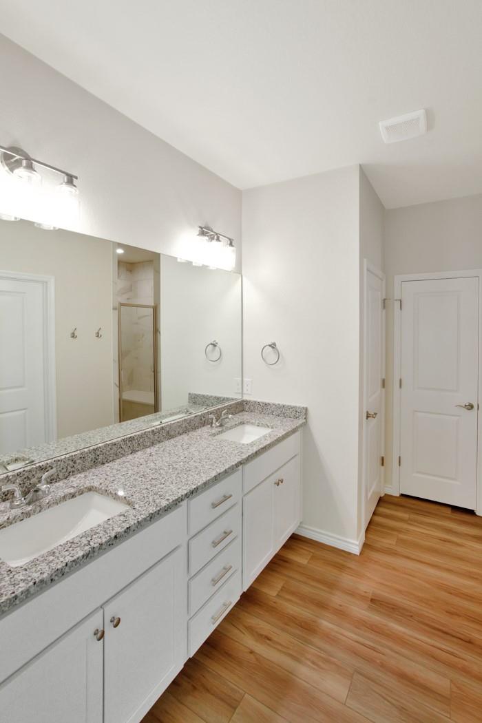 515 War Admiral Dr #a & B Property Photo 28