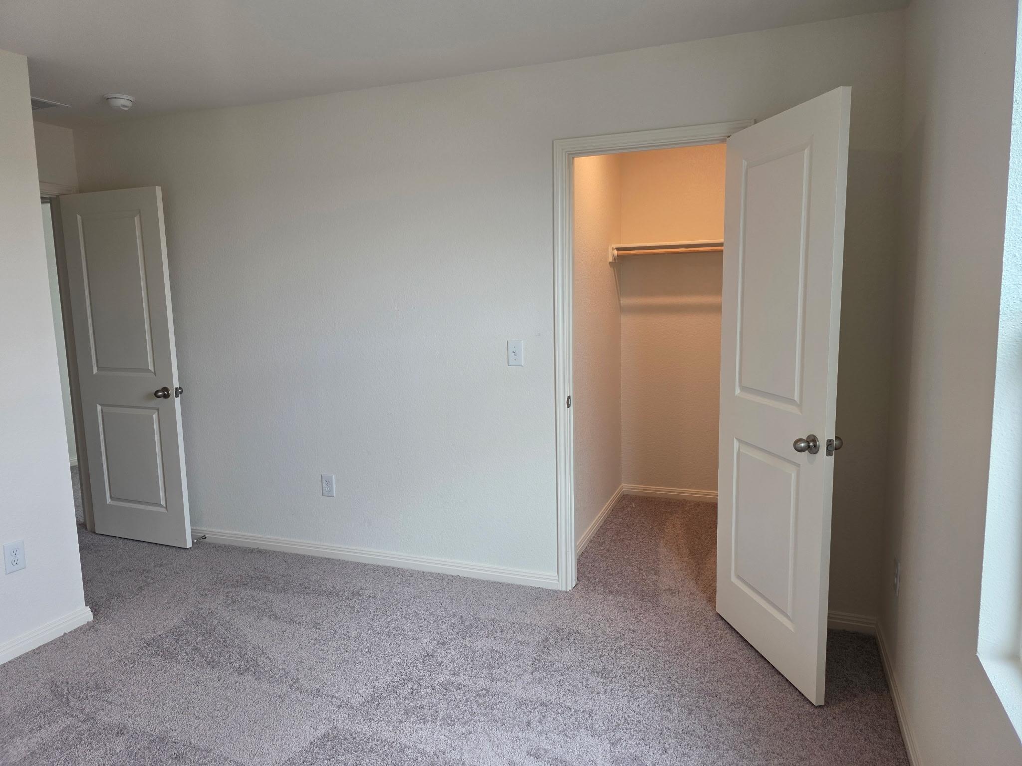 353 Enforcer Loop Property Photo 15
