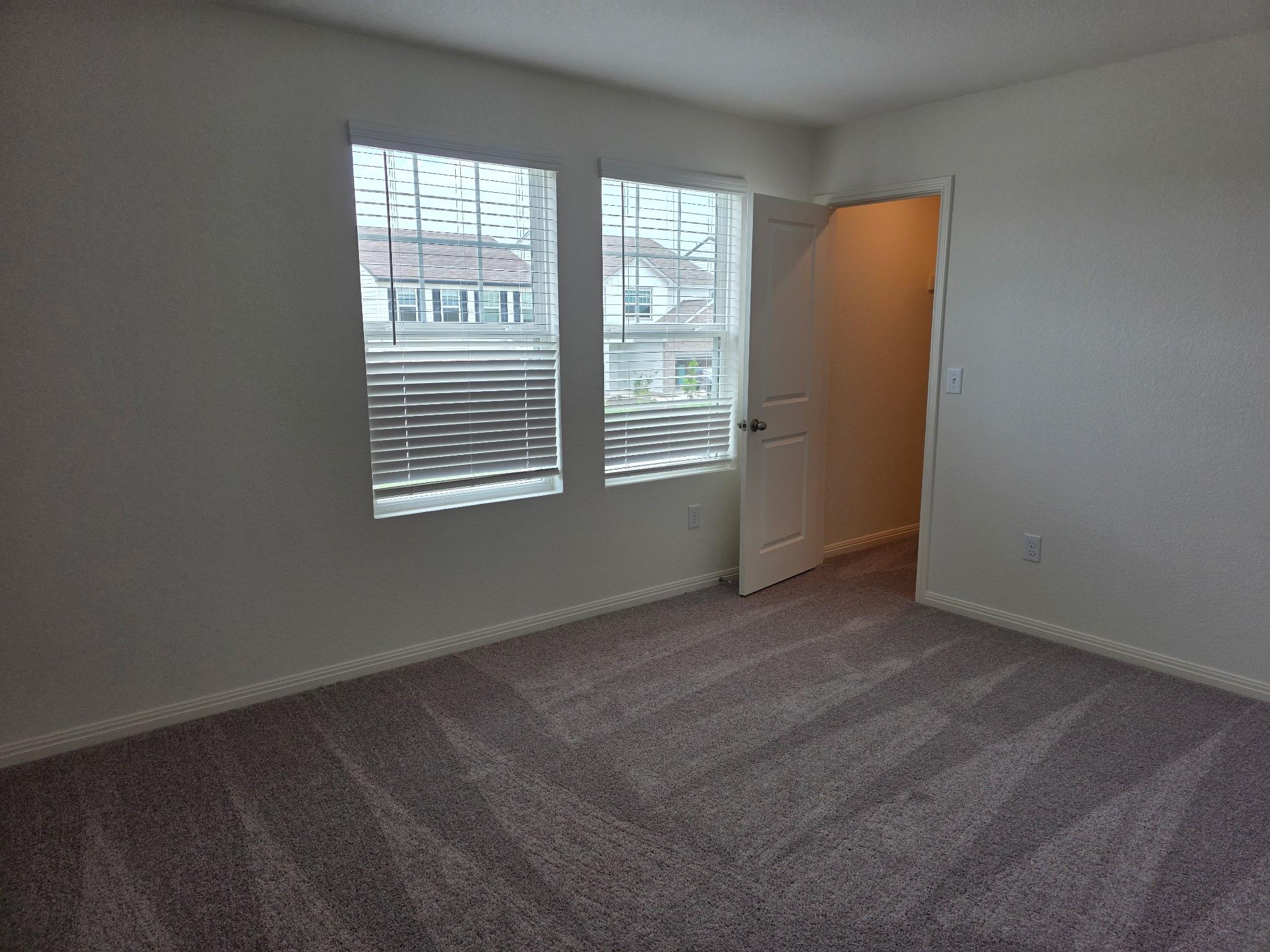 353 Enforcer Loop Property Photo 16