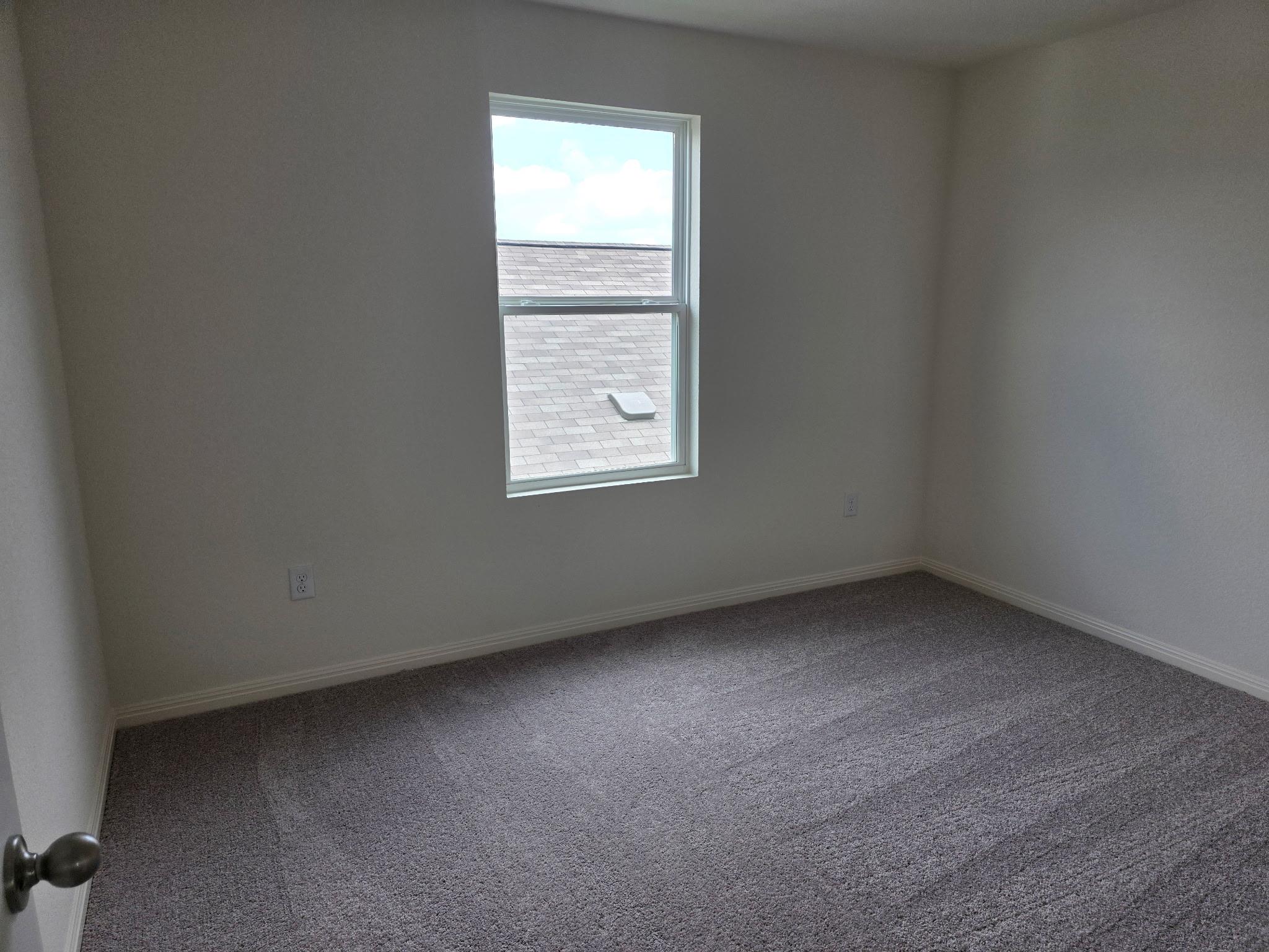 353 Enforcer Loop Property Photo 17