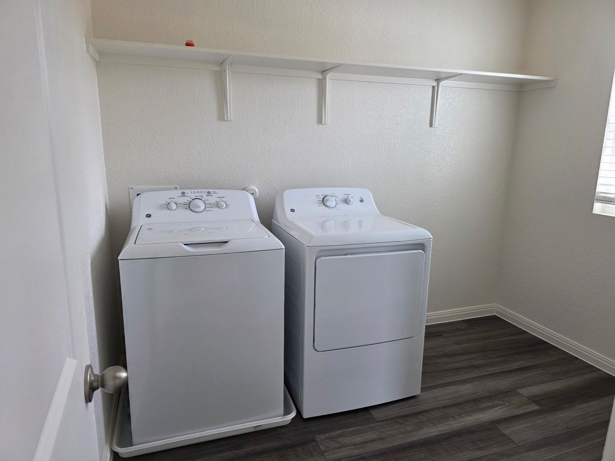 353 Enforcer Loop Property Photo 19