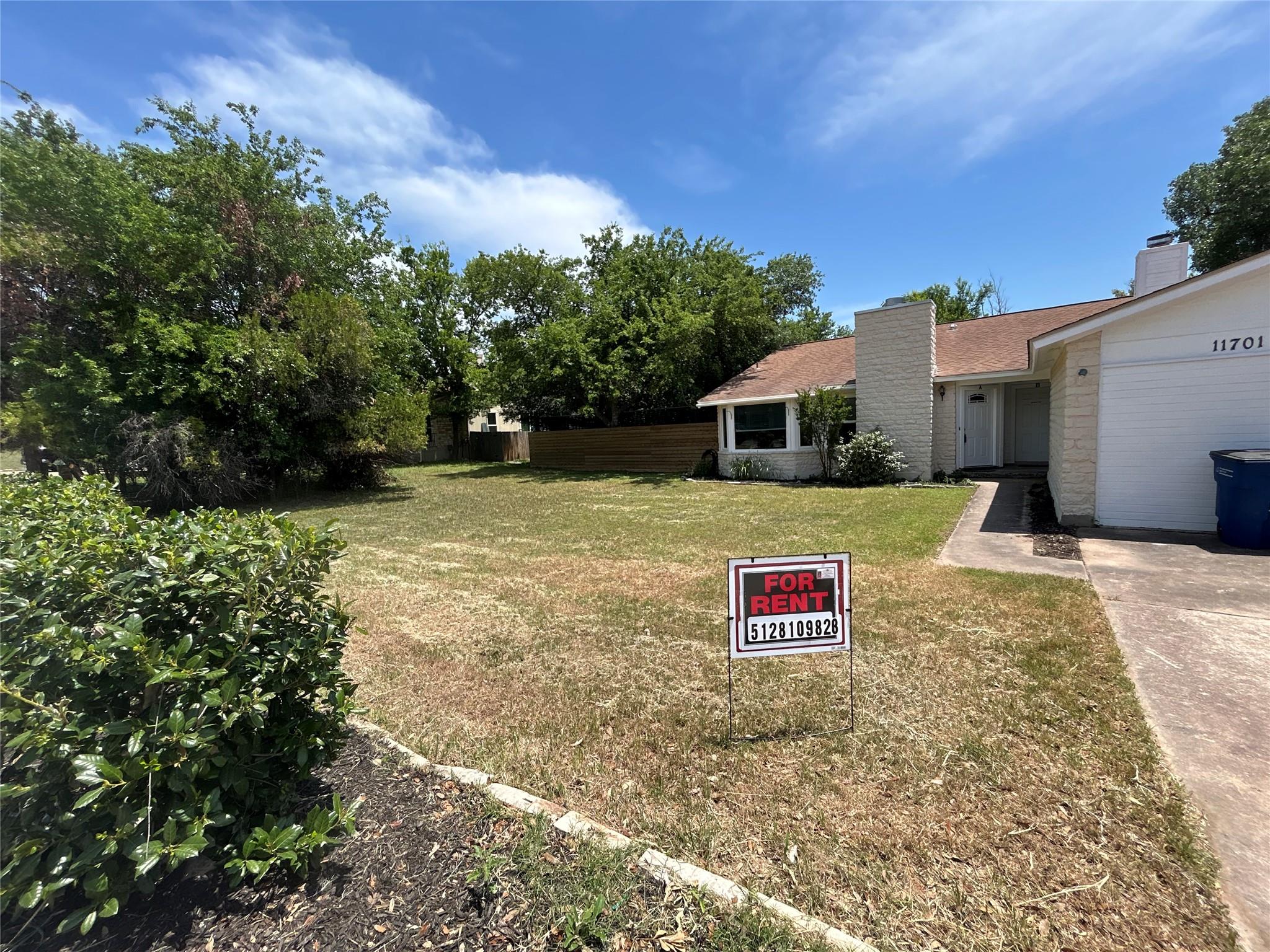 11701 Rustic Rock Dr A Property Photo