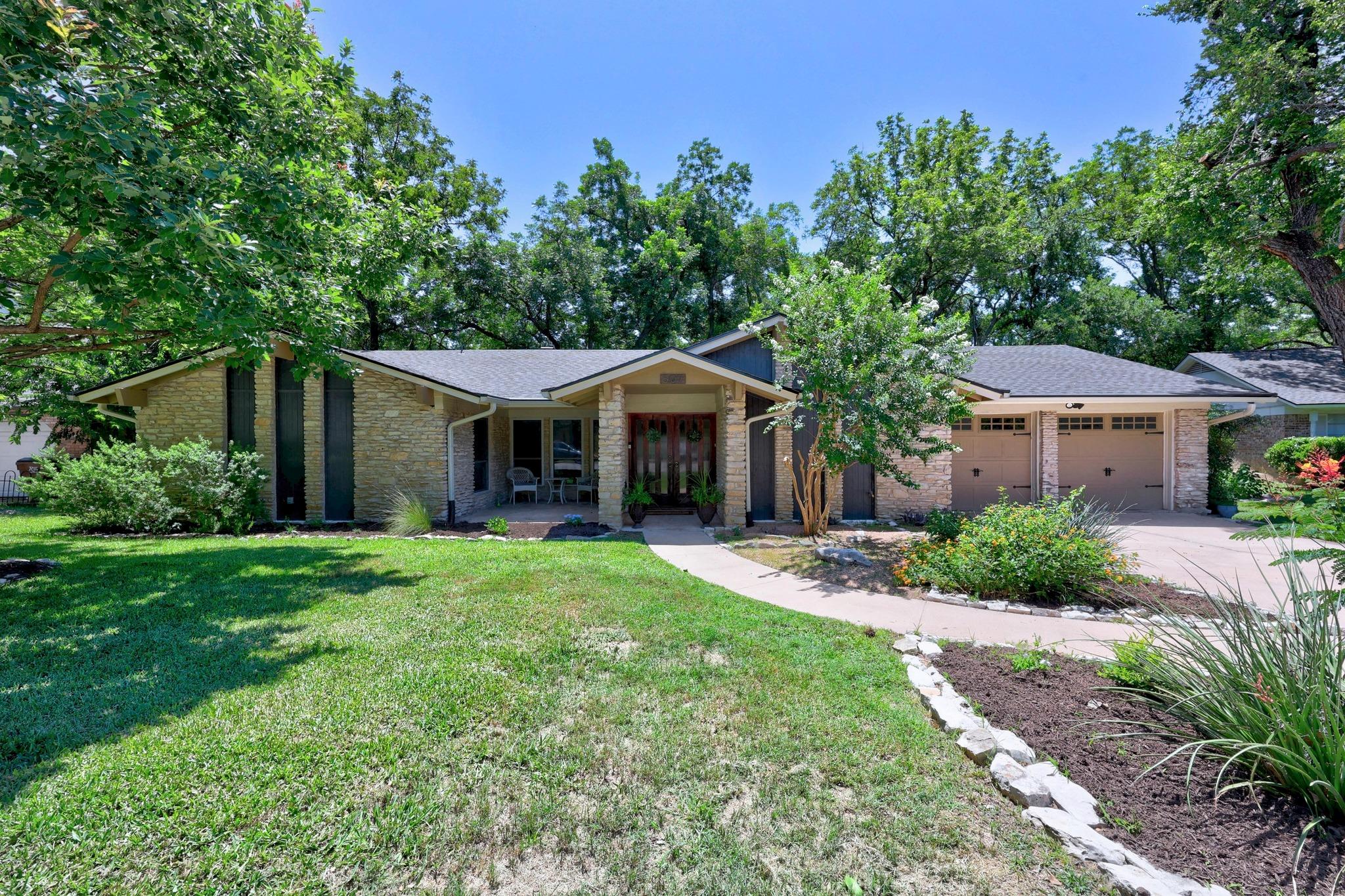 507 S Lake Creek Dr Property Photo 1