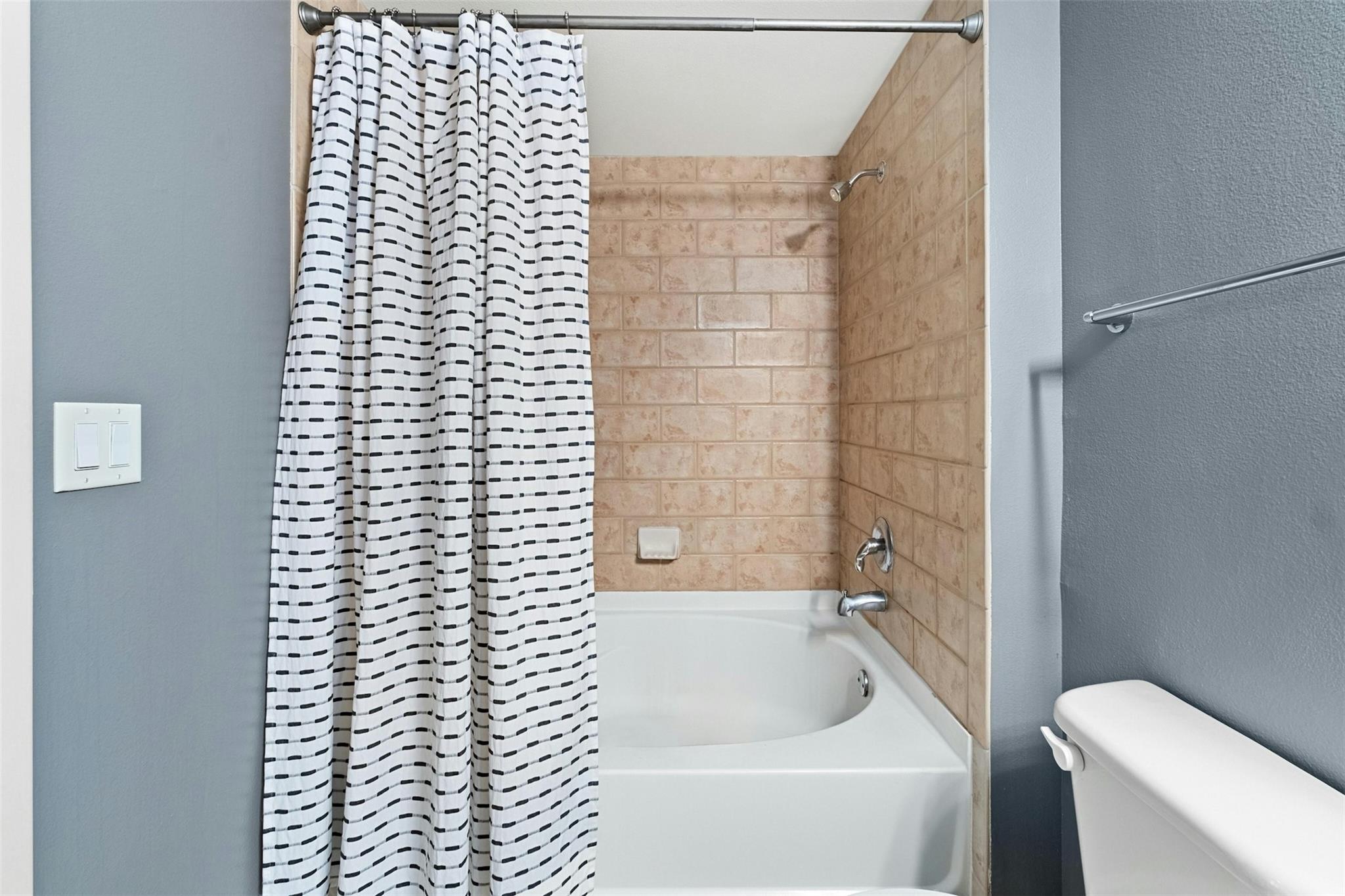 54 Rainey St 403 Property Photo 18