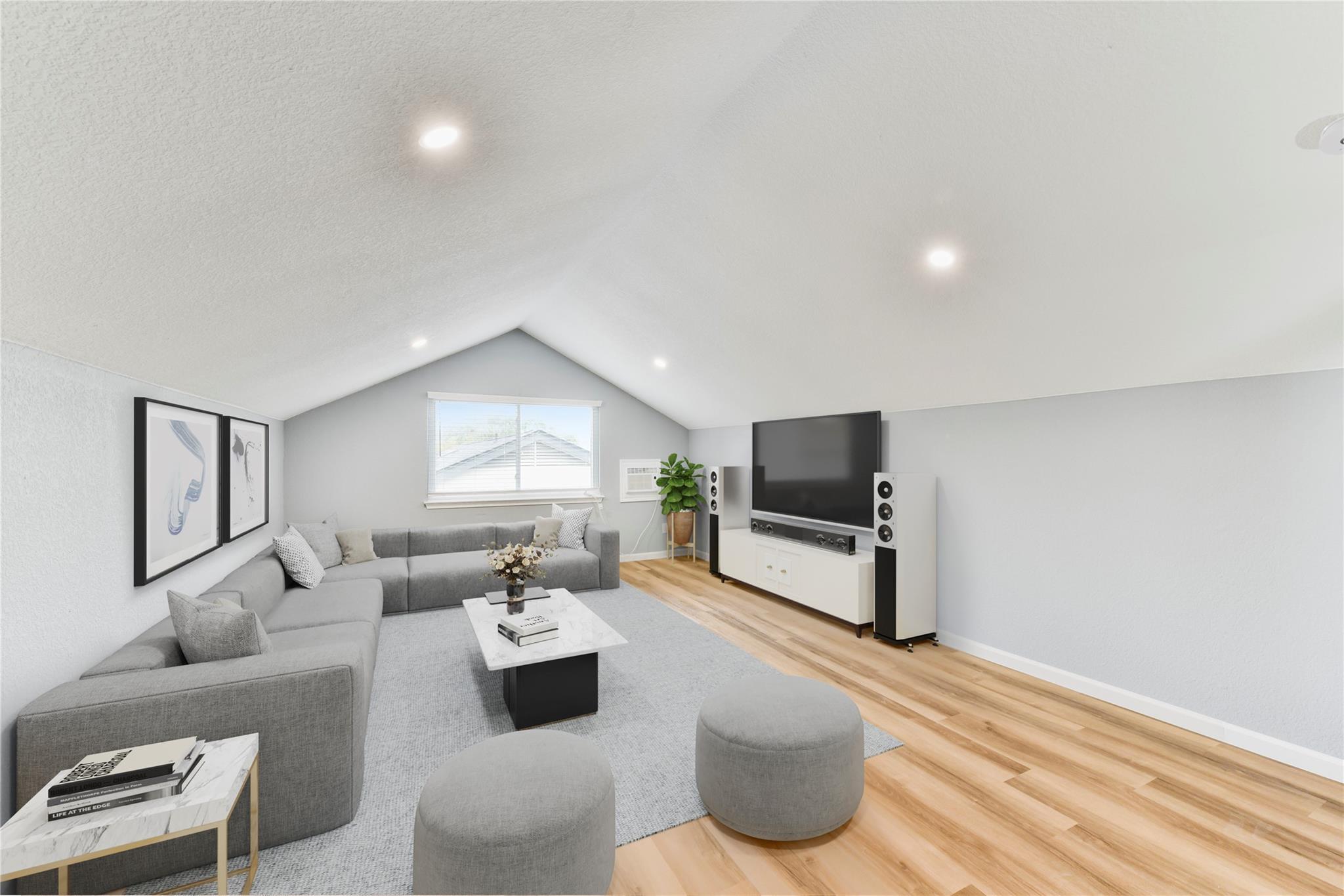 12506 Limerick Ave Property Photo 7