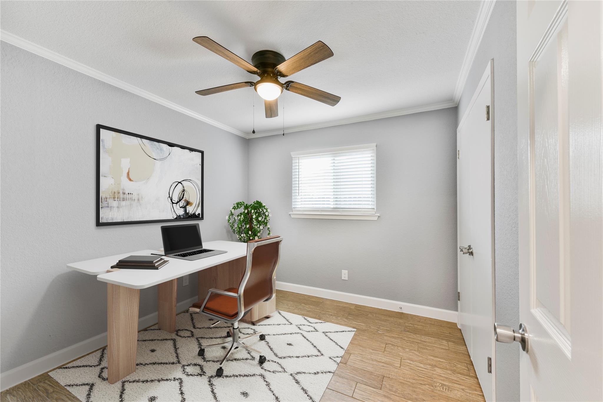 12506 Limerick Ave Property Photo 8