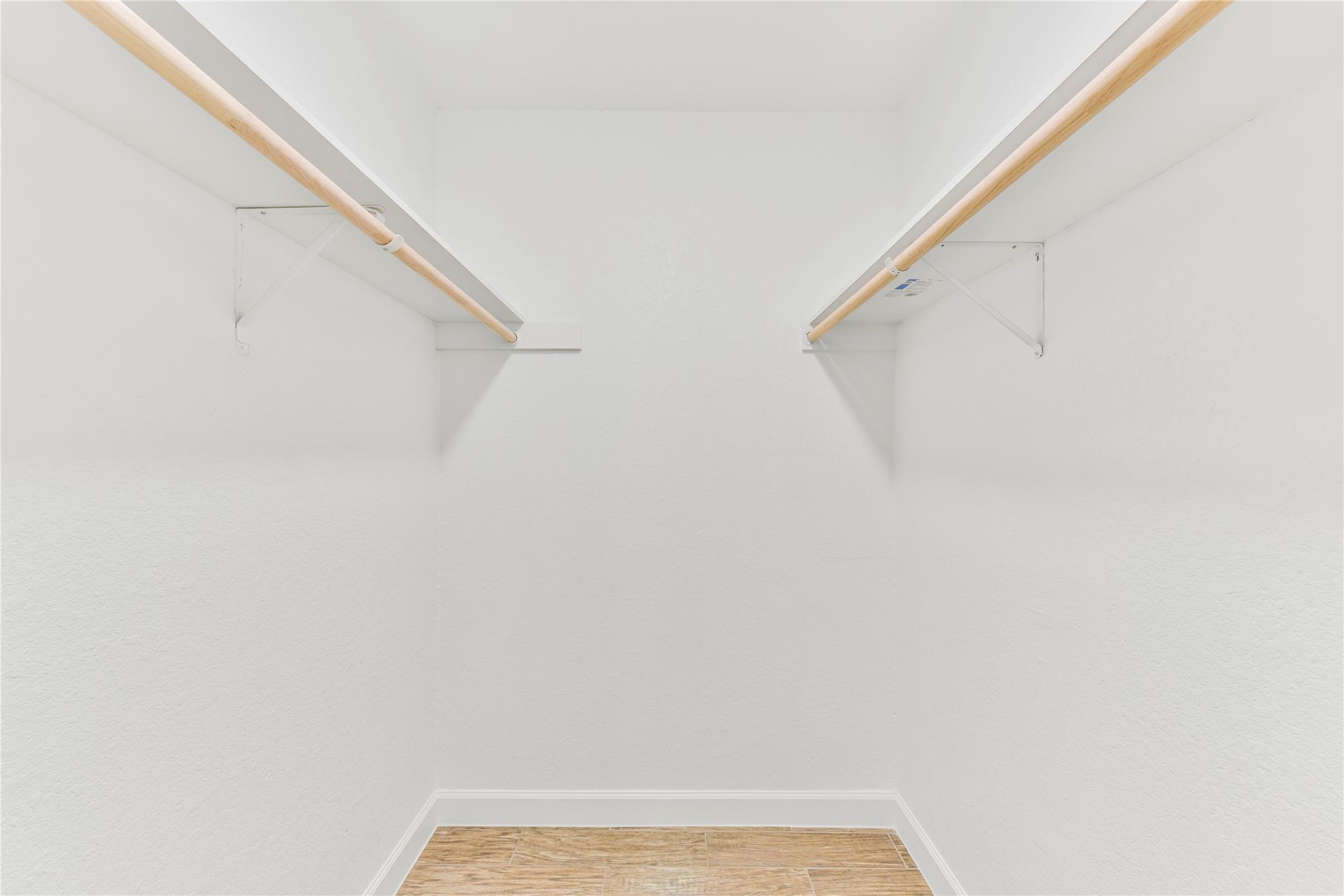 12506 Limerick Ave Property Photo 11