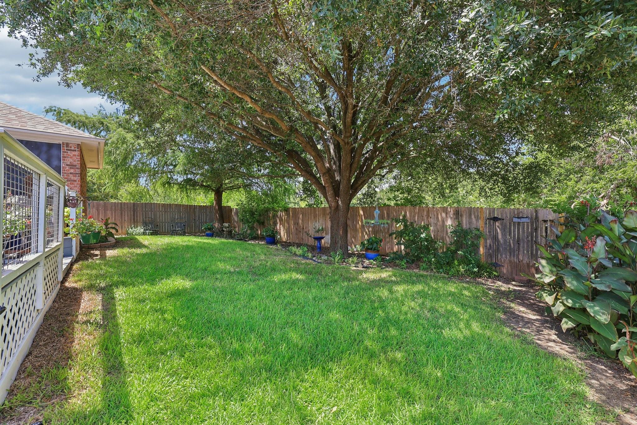 1834 Red Rock Dr Property Photo 16