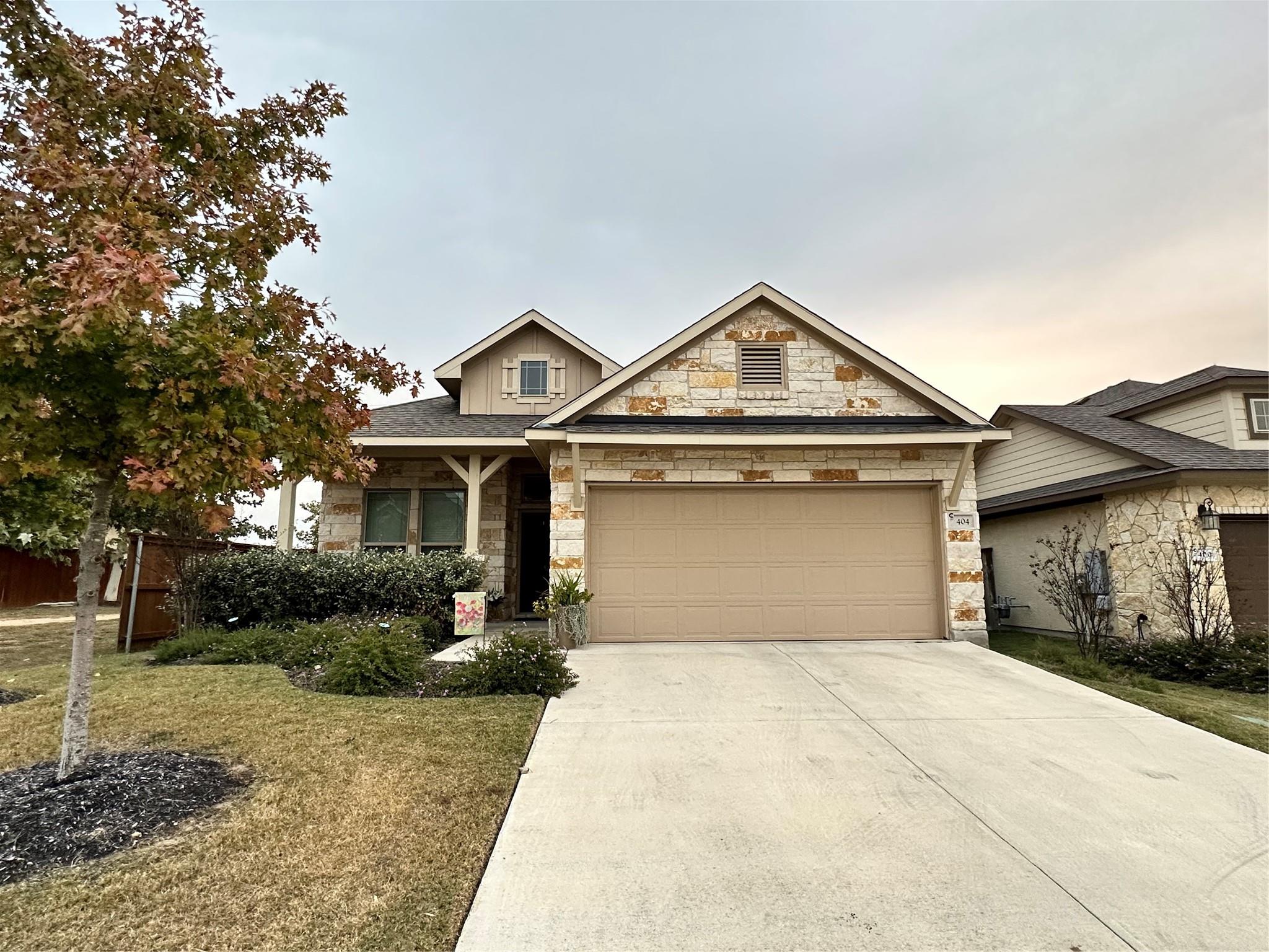 404 Blue Waterleaf Ln Property Photo 1