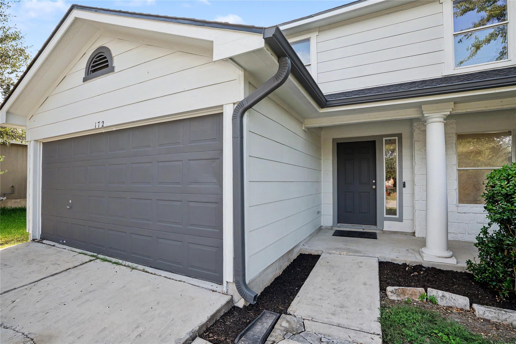 172 Discovery None Property Photo 1