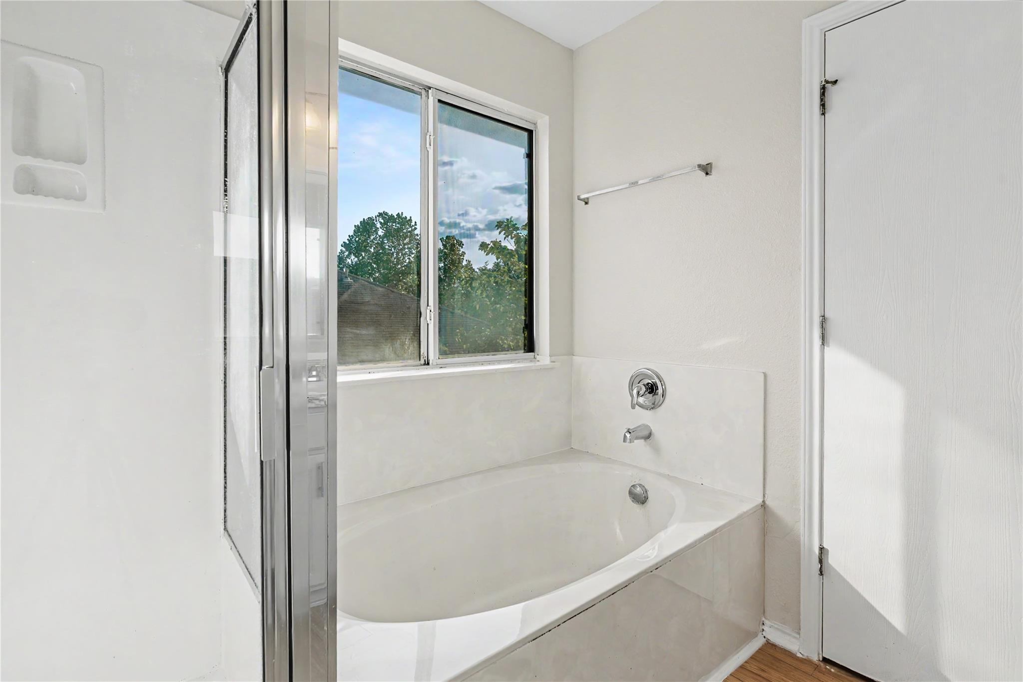 172 Discovery None Property Photo 25
