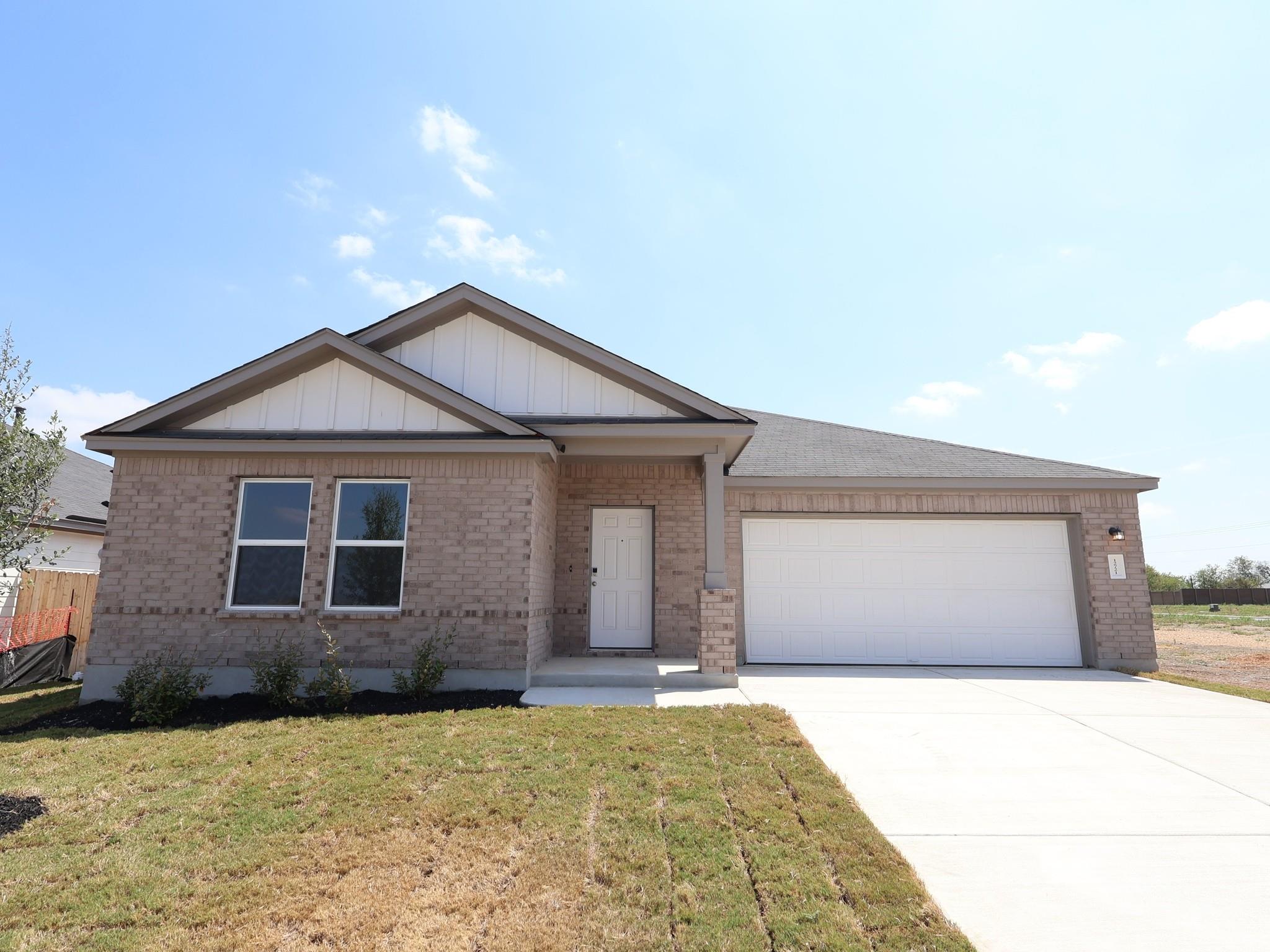 12721 Setting Peak Ln Property Photo 1
