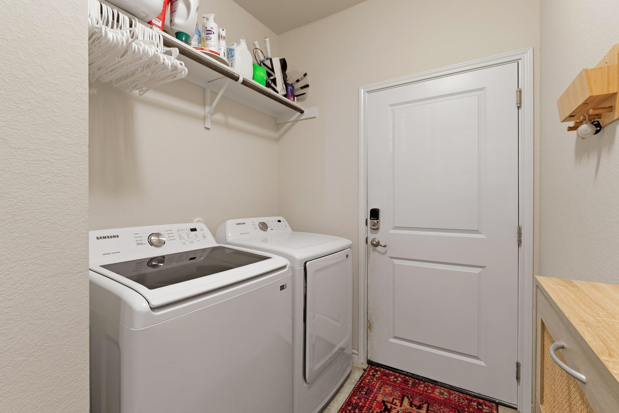 9207 Looksee Ln Property Photo 24