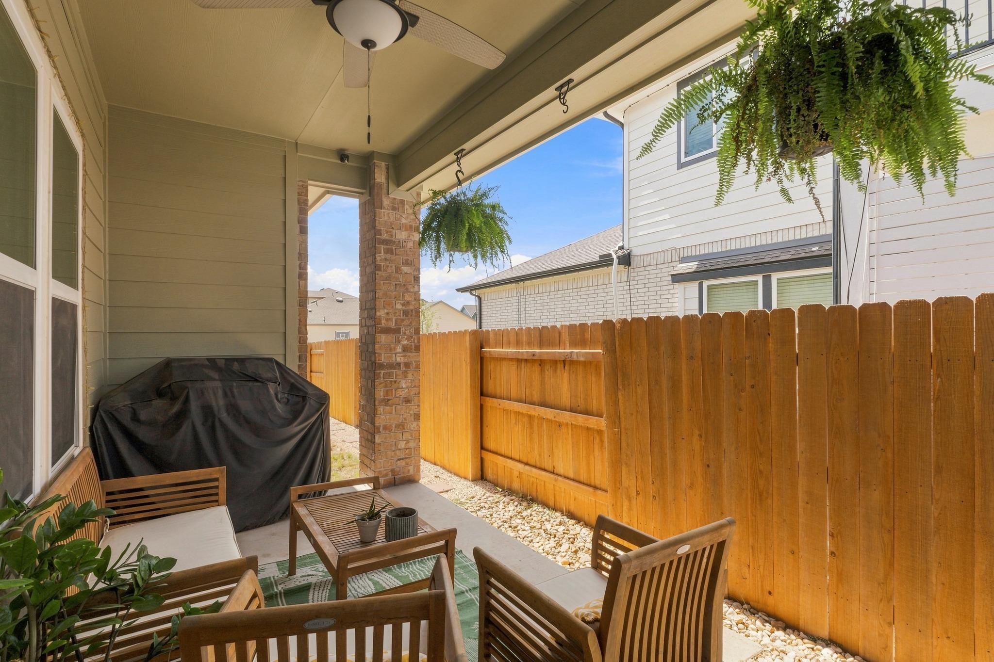 9207 Looksee Ln Property Photo 26
