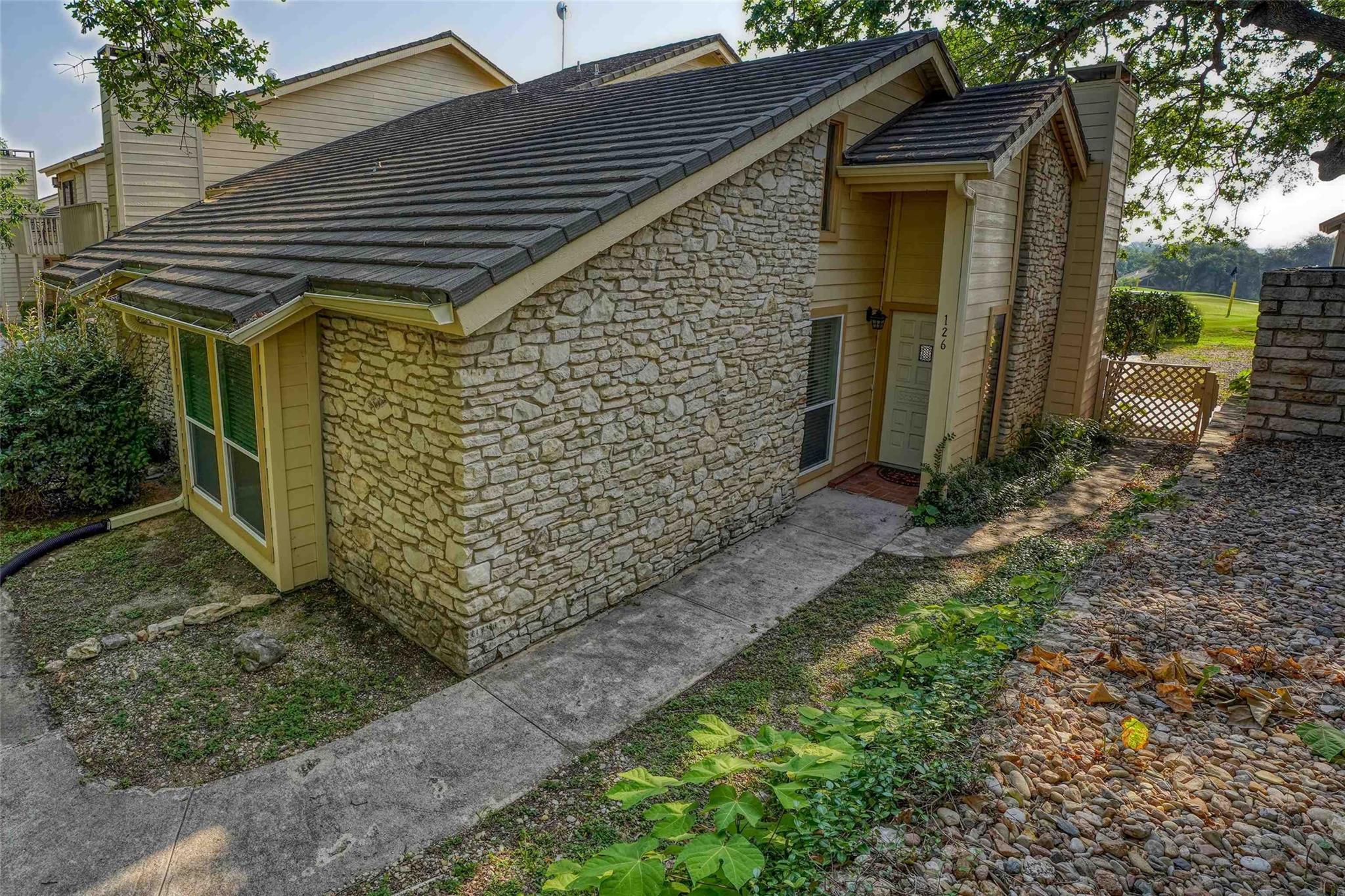 1215 Hi Stirrup 126 Property Photo 2