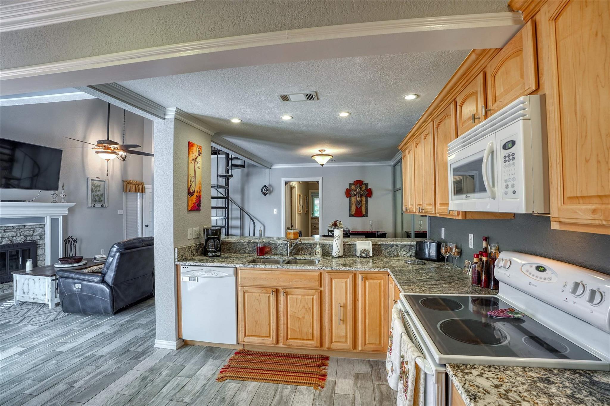 1215 Hi Stirrup 126 Property Photo 12